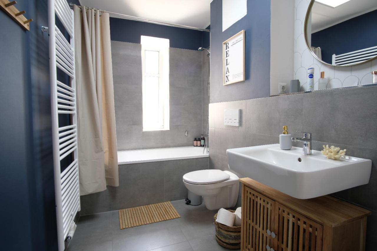 4-Room Luxury Apartment - Close To Central Station, Free Parking, Kitchen Leipzig Exterior photo